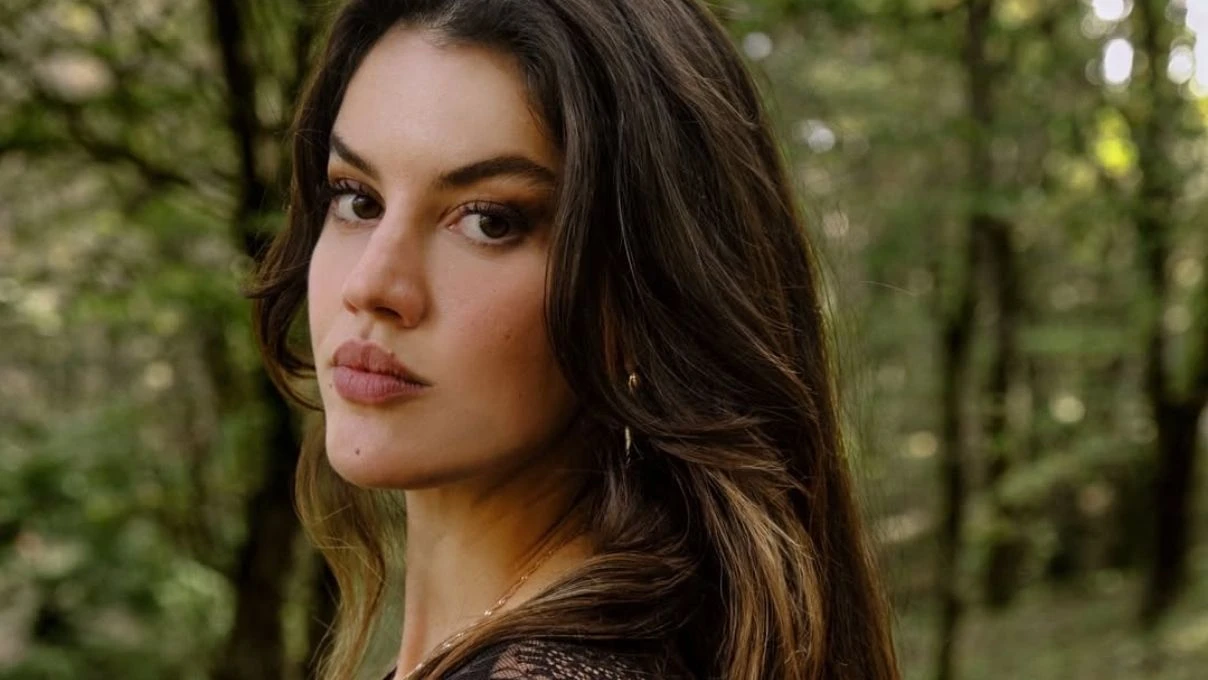 Survivor 2026 Deniz Çatalbaş bakın hangi dizide oynuyormuş! Başarılı yarışmacı kariyeriyle şaşırttı 7 Survivor 2026 Deniz Çatalbaş bakın hangi dizide oynuyormuş! Başarılı yarışmacı kariyeriyle şaşırttı