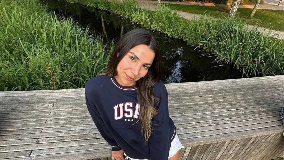 Dilara Ege Çevik kimdir, kaç yaşında? Dilara Ege Çevik mesleği nedir? 5 Dilara Ege Çevik kimdir, kaç yaşında? Dilara Ege Çevik mesleği nedir?