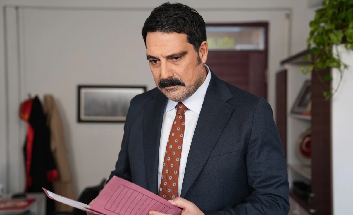 Kıskanmak dizisi 117. bölüm Mediha'dan büyük itiraf! Halit, Nüzhet ve Mükerrem'i öğrenecek mi? 11 Ekran goruntusu 2026 01 06 201537