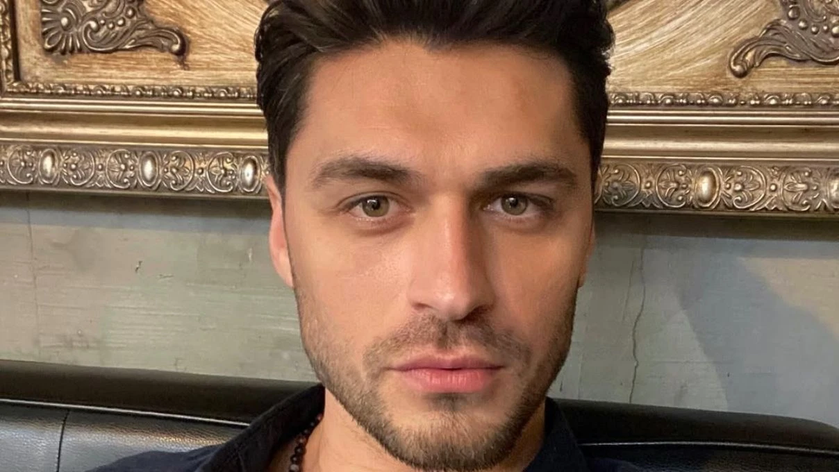 Emre Dinler kimdir, kaç yaşında? Emre Dinler hangi dizilerde oynadı?