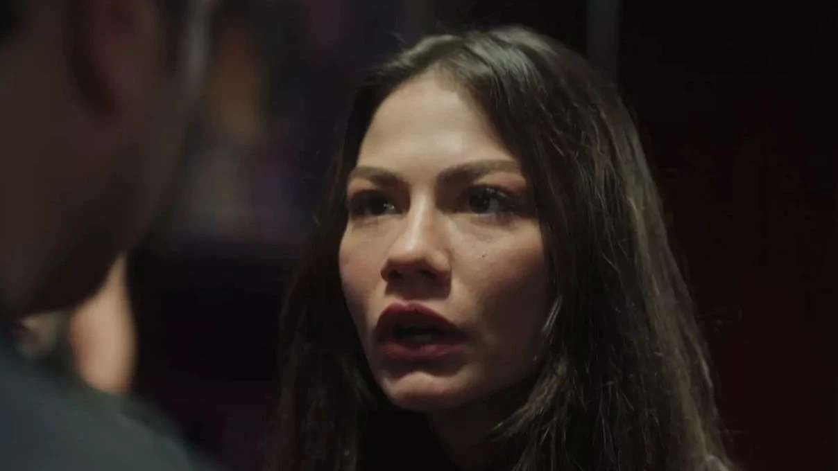 Demet Özdemir Eşref Rüya dizisinden ayrılıyor mu? Eşref Tek Rüya’yı öğrenince ne olacak?