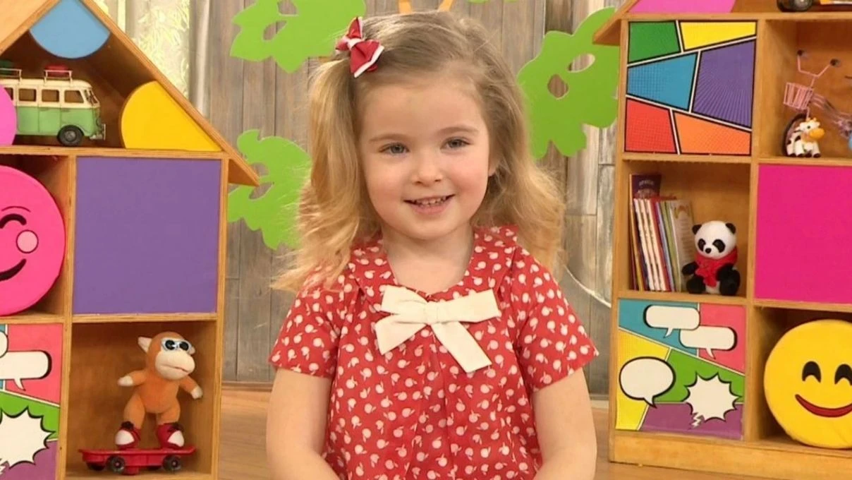 Çocuktan Al Haberi programının kutu bebek Ebrar’ı Evrim Akın ve Asena Keskinci olayı hakkında konuştu! “Evrim Akın’ı rol model alıyorum” 