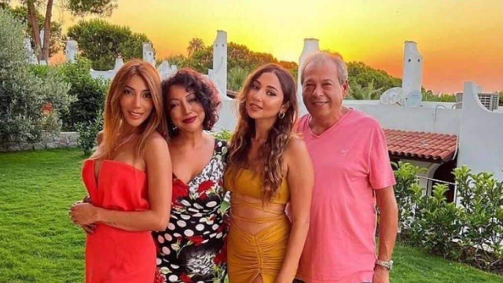 Yasemin Yalçın kızı Eylül Ateşler kimdir? Eylül Ateşler kaç yaşında evli mi? 8 Eylul Atesler 4