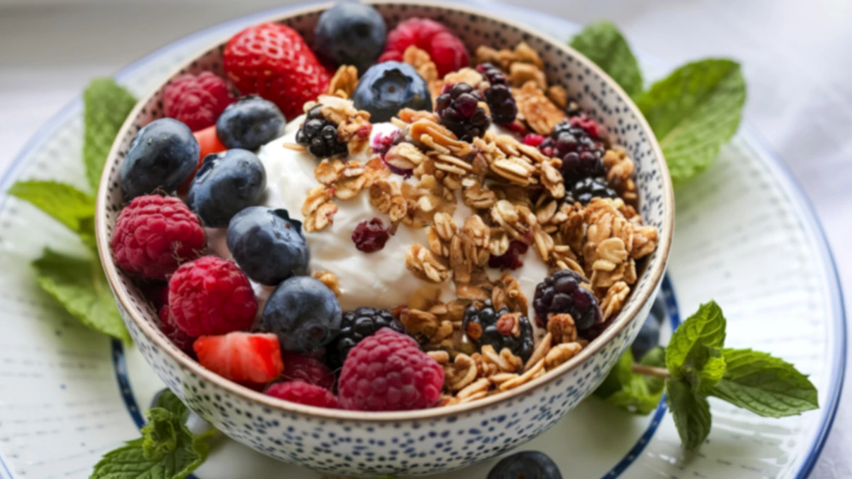 Sağlıklı ev yapımı granola tarifi! Katkı maddesiz şekersiz 4 Granola 1