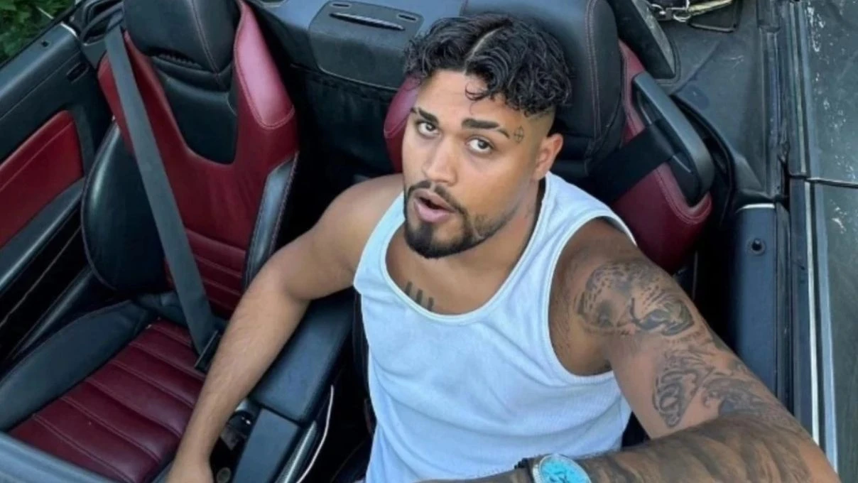 Lvbel C5’in O Ses Türkiye Yılbaşı Özel performansı geceye damga vurdu! Gupse Özay’ın mimikleri dikkat çekti