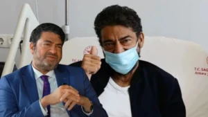 Hakan Taşıyan’ın eşi ve çocuğu kimdir? Hakan Taşıyan şarkıları nelerdir?