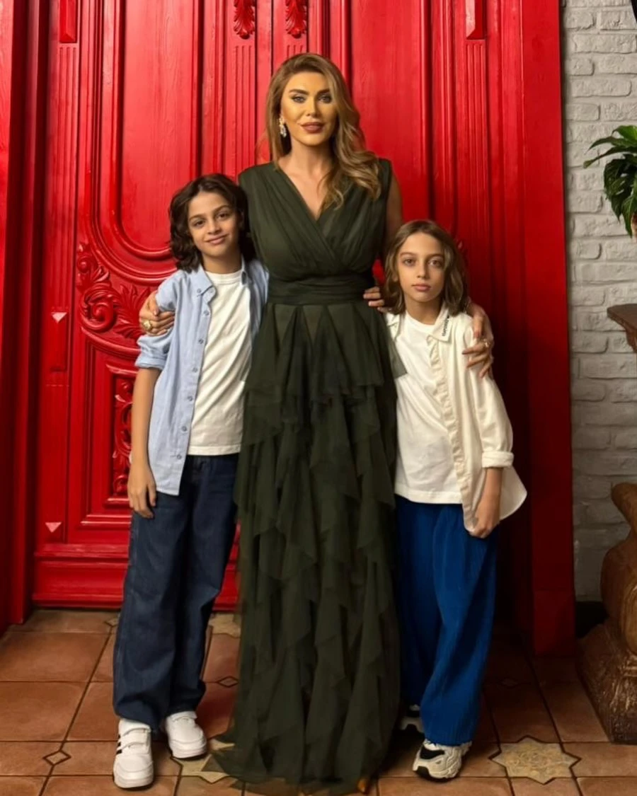 Doğuş'un eşi Hoşkedem Hidayetkızı kimdir, kaç yaşında? Hoşkedem Hidayetkızı mesleği ne? 6 Hoskedem Hidayetkizi 4