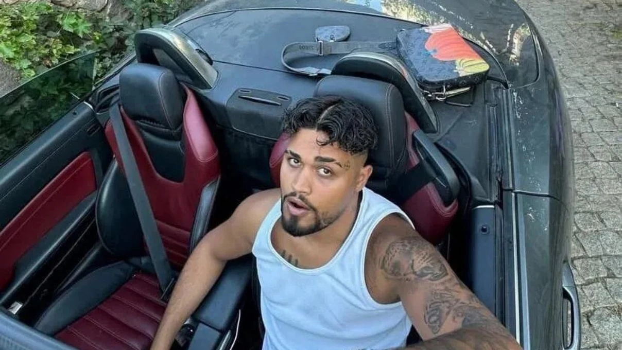 Lvbel C5 imaj değişikliğine gitti! Ünlü rapçi sarışın oldu 5 Lvbel C5 imaj değişikliğine gitti! Ünlü rapçi sarışın oldu