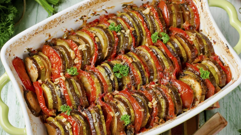 MasterChefte bugun ne pisirsem diyenlere ozel ratatuy tarifi Agir misafirlerinize ozel sahane bir tarif