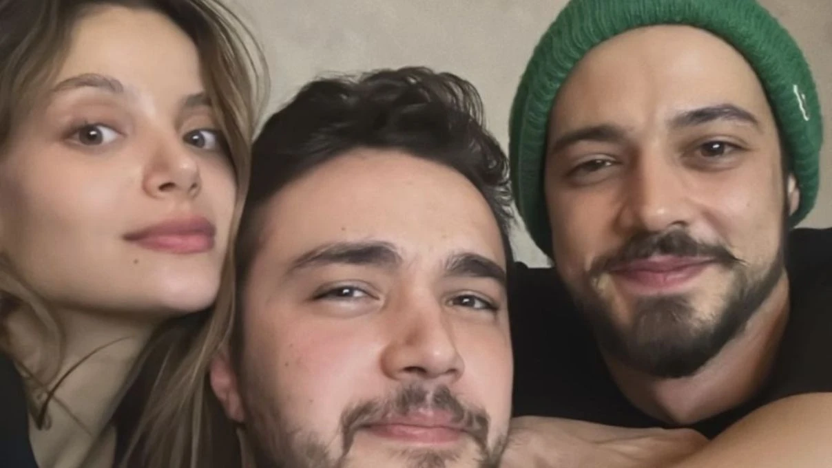 Mert Yazıcıoğlu’nun Leyla Tanlar’ın paylaşımına yaptığı yorum güldürdü! Ünlü oyuncunun yorumu sosyal medyada gündem oldu