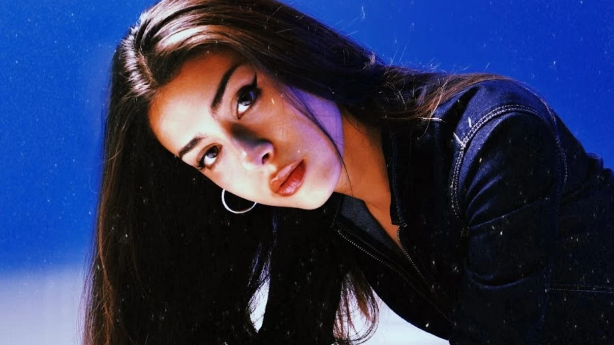 M Lisa ve Mert Yazıcıoğlu aşkı belgelendi! Ünlü şarkıcının paylaşımı çifti ele verdi 5 M Lisa ve Mert Yazıcıoğlu aşkı belgelendi! Ünlü şarkıcının paylaşımı çifti ele verdi