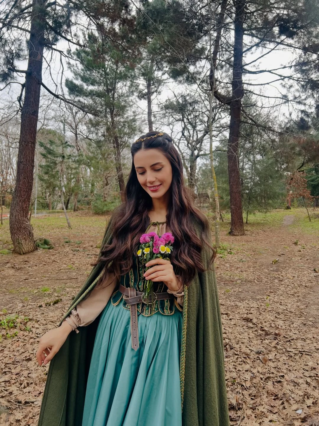 Merve Üçer kimdir, kaç yaşında? Merve Üçer hangi dizilerde oynadı? 7 Merve Ucer 4