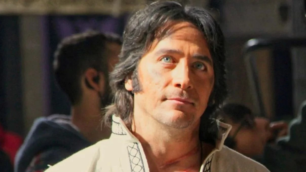 Survivor 2026 yarışmacısı Murat Arkın’ın babası Cüneyt Arkın’a benzerliği dikkat çekti! 5 Survivor 2026 yarışmacısı Murat Arkın’ın babası Cüneyt Arkın’a benzerliği dikkat çekti!