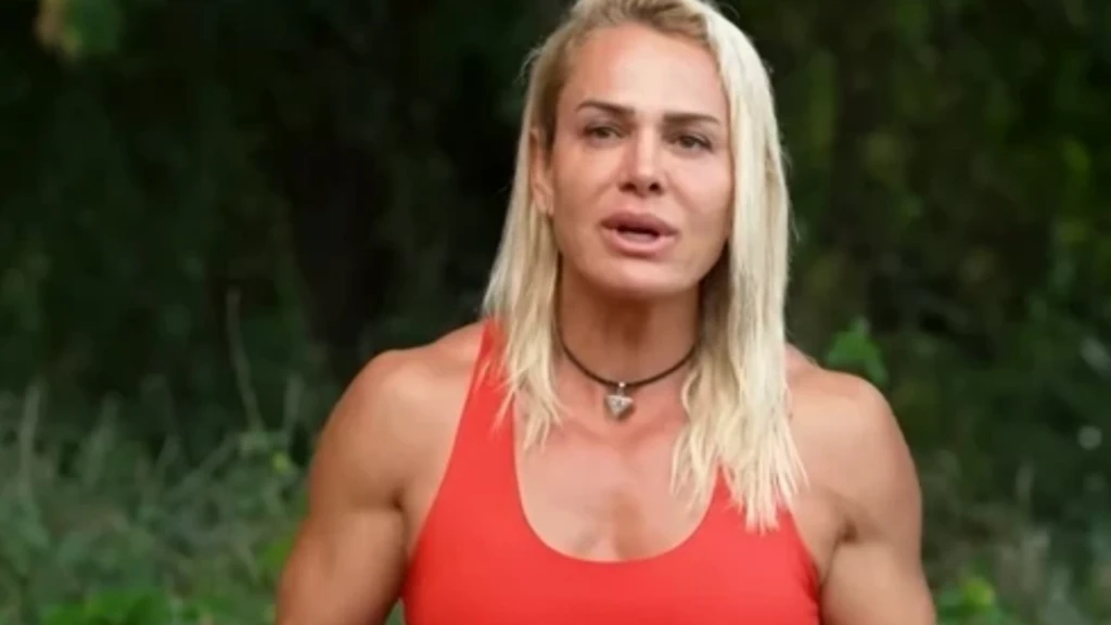 Nagihan Karadere Survivor 2026ya mi katiliyor Paylasimi ile kendini ele verdi sosyal medya ayaga kalkti