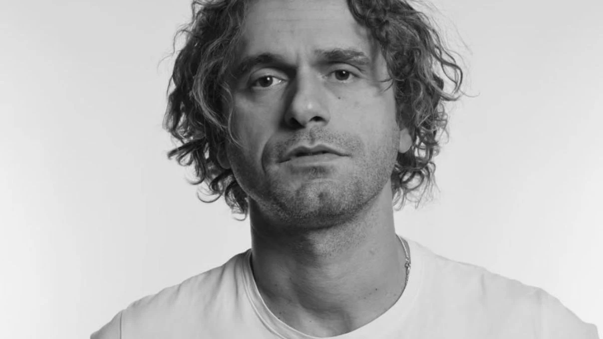 Sahtekarlar dizisine Yiğit Kirazcı dahil oldu! Hüma'nın oğlu İbrahim Bakizade ailesinde dengeleri değiştirecek! 4 Sahtekarlar dizisine Yigit Kirazci dahil oldu