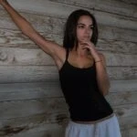 Survivor Beyza Gemicinin babasi kimdir kac yasinda Survivor 2026 Beyzanin babasi hakkinda merak edilenler