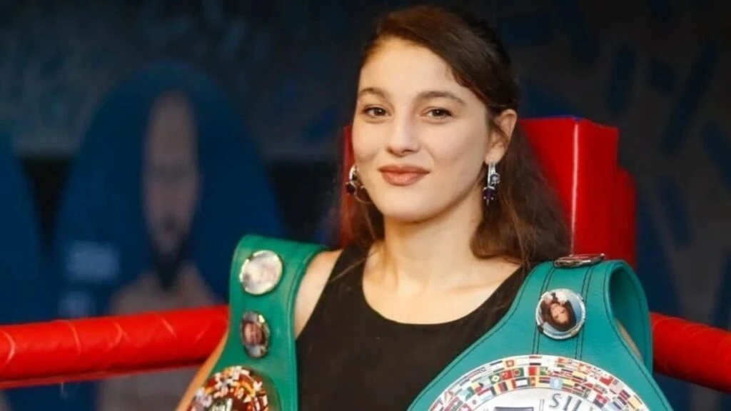 Survivor sampiyonu Adem Kiliccidan Seren Ay Cetine destek Ademden Ramazan Sariya uyari