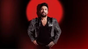 Tarkan ve Cem Yılmaz aynı sahnede! Kahkaha ve müzik bir aradaydı