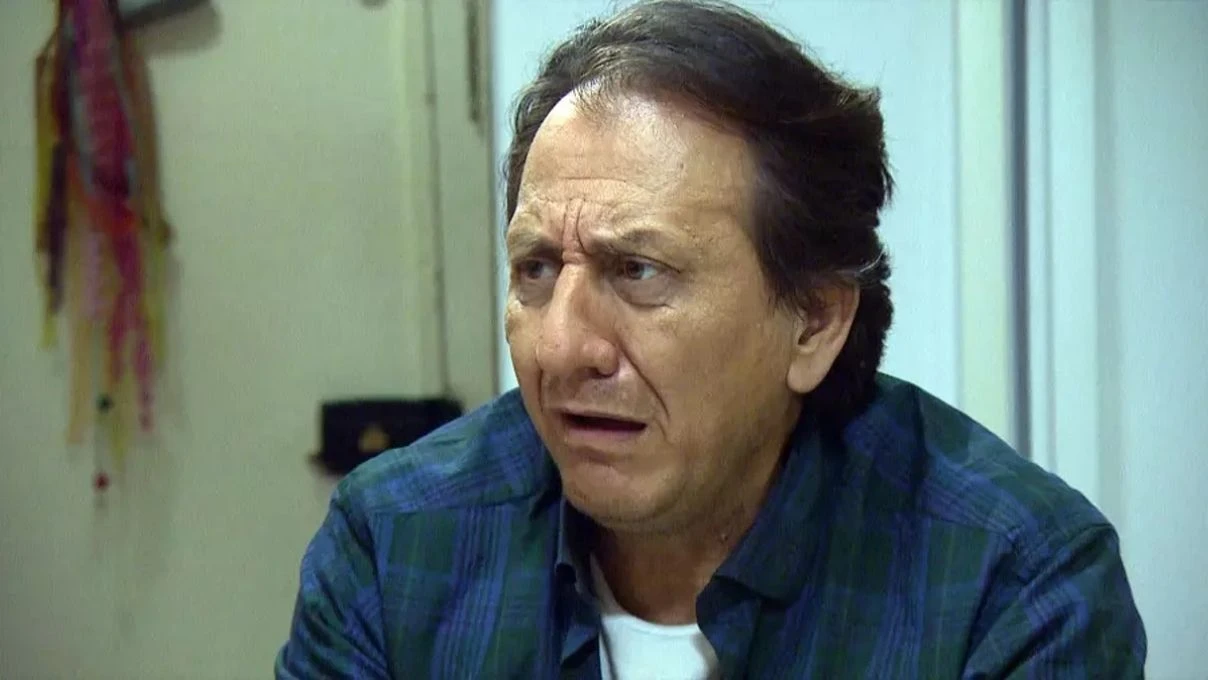 Arka Sokaklar dizisinden ‘Nerede o eski diziler?’ dedirttiren sahneler! Sosyal medyada gündem olan görüntüler günümüz dizileriyle kıyaslandı