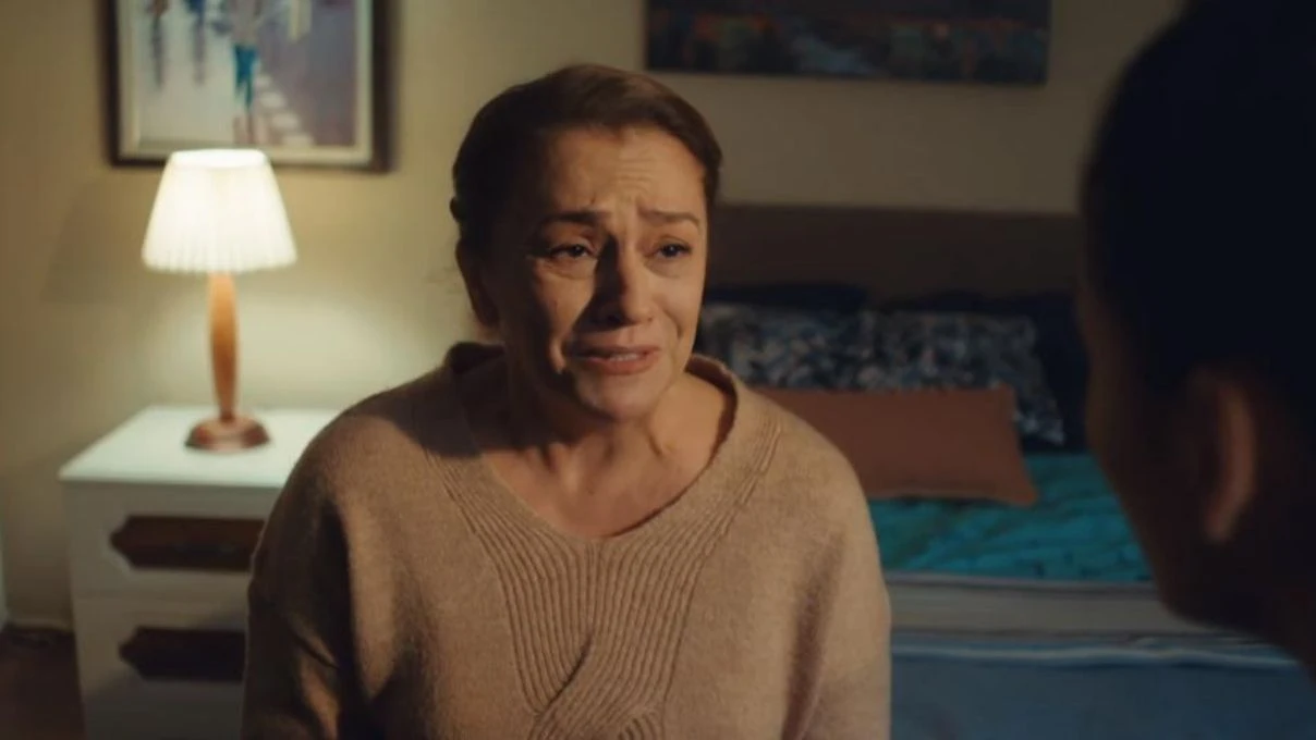 Ayşen Sezerel kimdir kaç yaşında? Ayşen Sezerel hangi projelerde oynadı? 