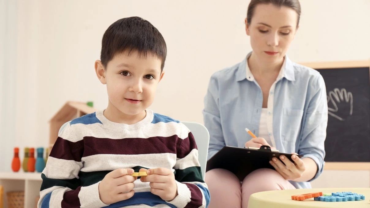 Çocuk yaşta bozuk davranış sinyalleri veriliyor! Aman dikkat
