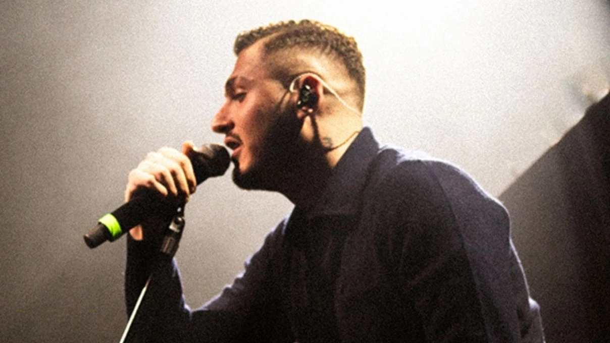 Demet Akalın gemileri yaktı! Sosyal medyasından ünlü isimleri takipten çıktı, akıllara Didem Balçın geldi