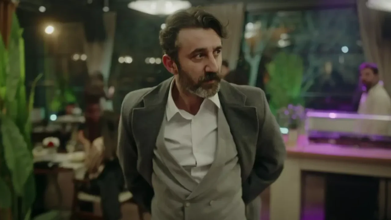 esref ruyada necip memili firtinasi deli gurdal karakteri izleyiciyi buyuluyor