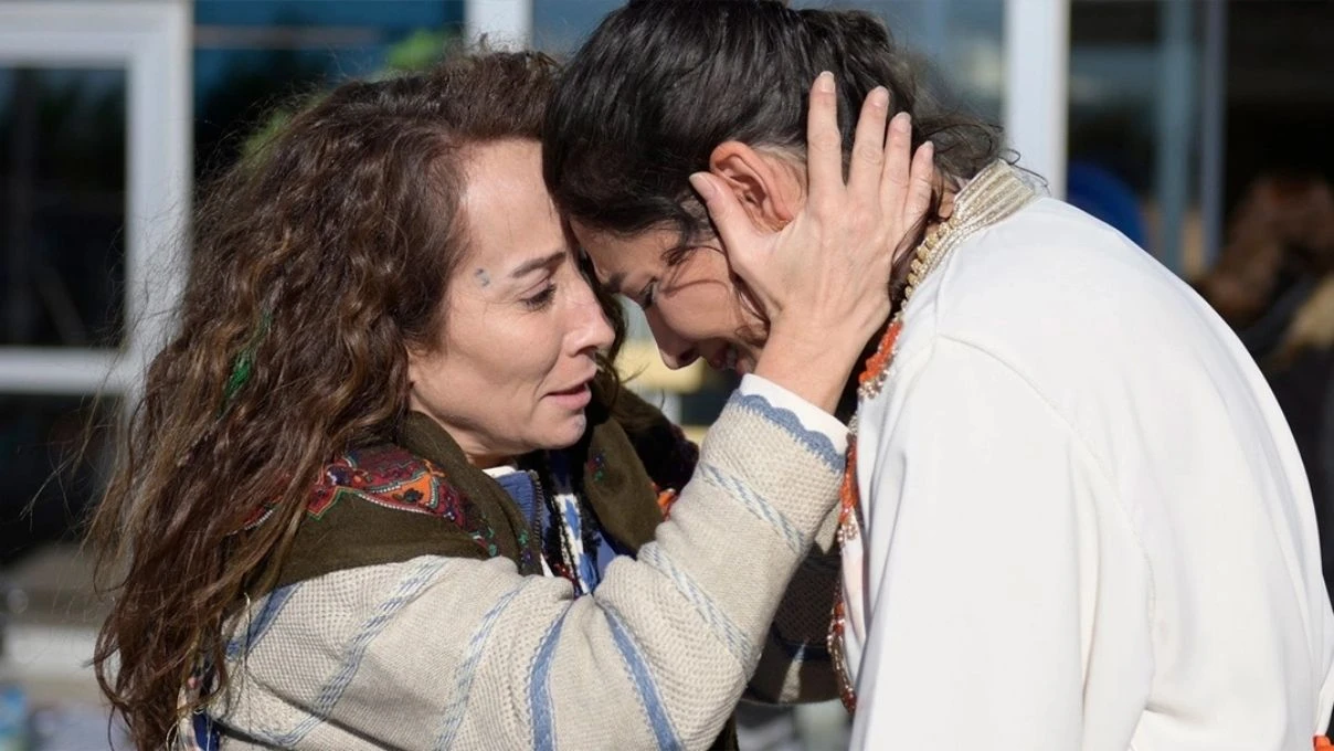 Halef Köklerin Çağrısı Serhat ölüyor mu? Aybüke Pusat oyunculuğu ile gündem oldu