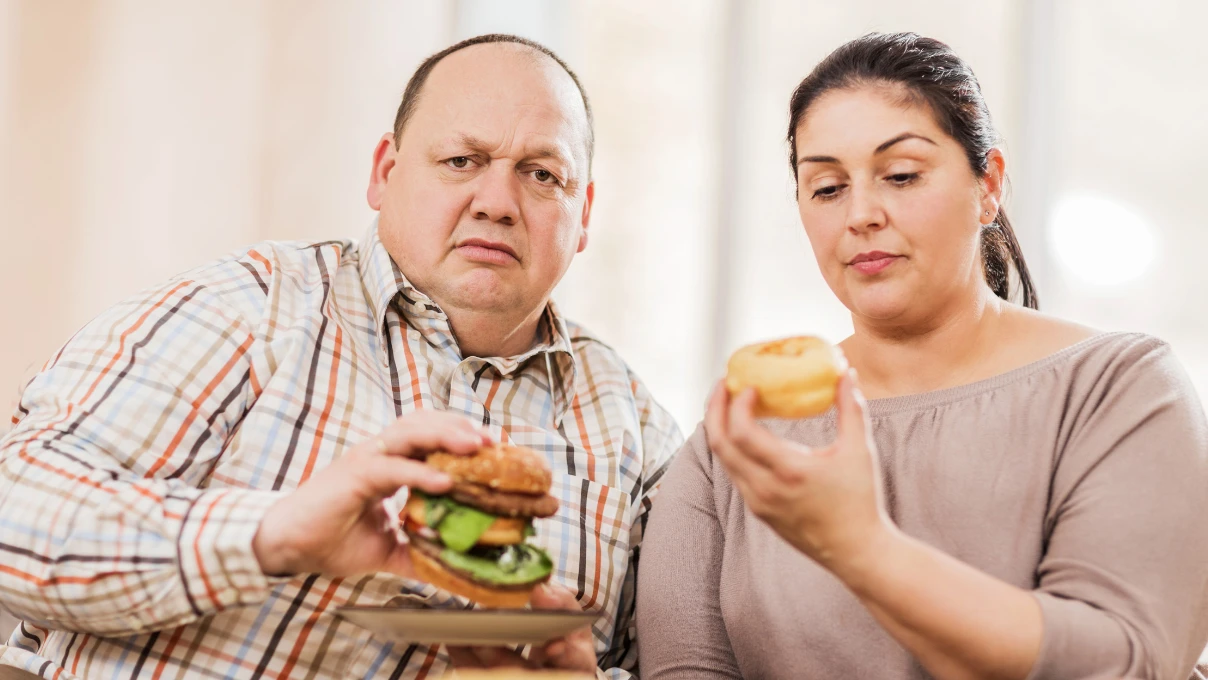 Erkeklere oranla kadınlar daha zor kilo veriyor! Peki neden? 8 kilolu kadin erkek 5