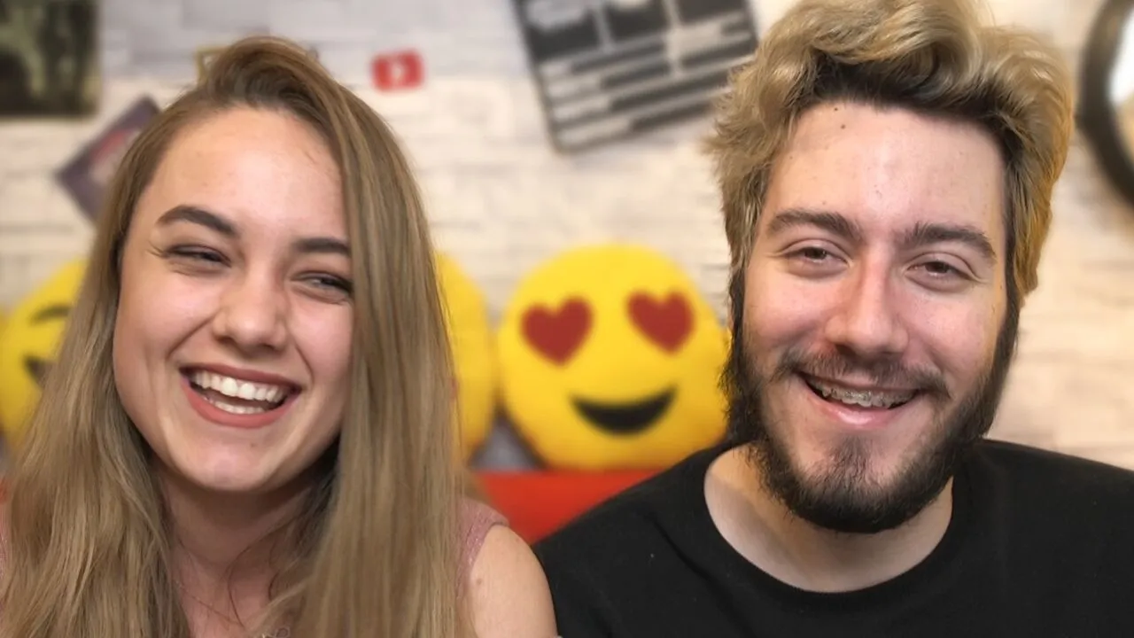 400 YouTube videosunu tek tek geri yükleyen Enes Batur'un son haline sosyal medyada yorum yağdı! 5 maxresdefault 23