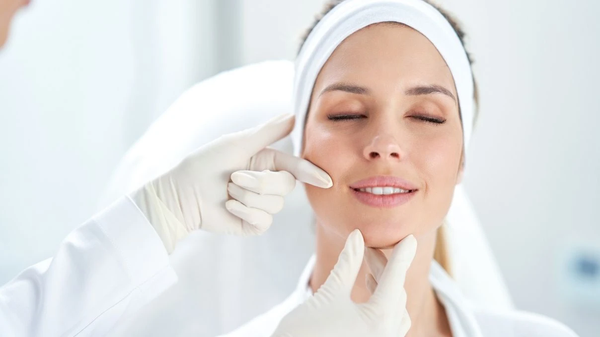 Medikal cilt temizliği nedir, kimlere yapılır? Medikal cilt temizliği öncesi nelere dikkat edilmeli?