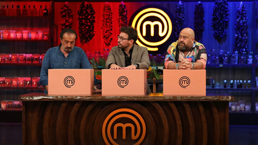 MasterChef Türkiye All Star Altın Kupa bu akşam var mı? MasterChef Türkiye All Star kim birinci oldu? 15 resized 8a2c1 58e0b353masterchefc3b6dc3bcloyunu