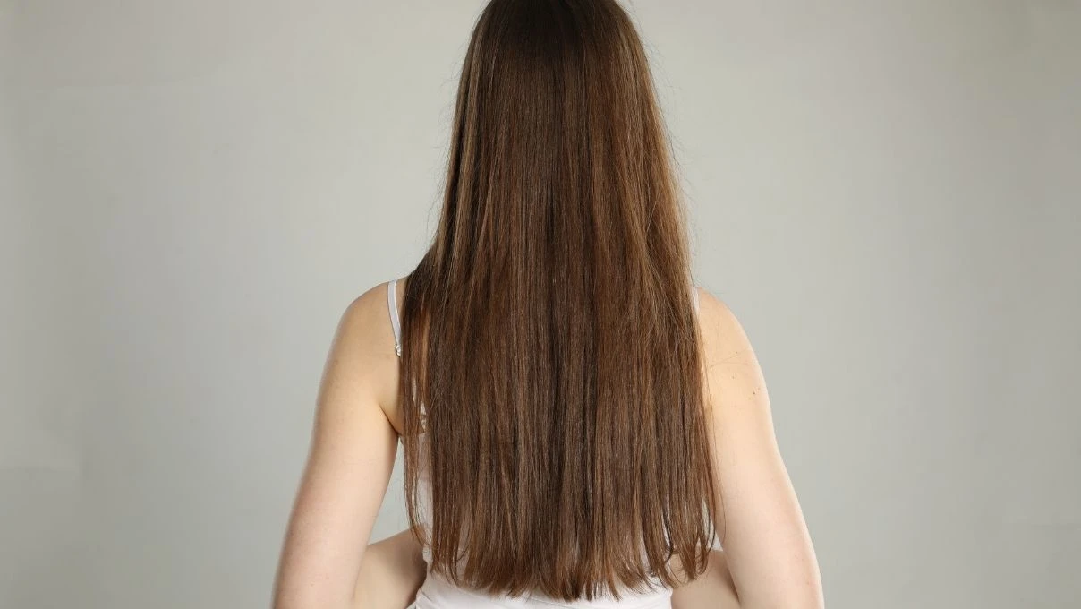 Saçları doğal yolla sarmaşık gibi uzatın! Evde yapabilirsiniz