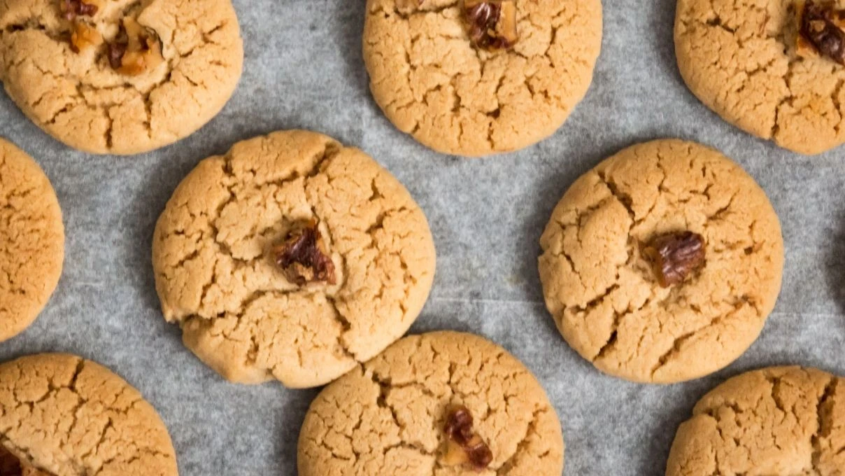 Helva tadında tahinli kurabiye! Tüm sülale sizde toplanacak 