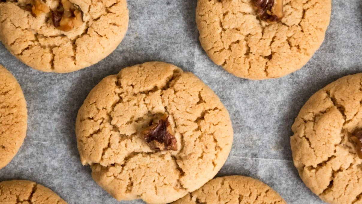 Helva tadında tahinli kurabiye! Tüm sülale sizde toplanacak 