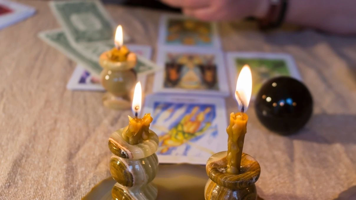Günlük tarot kart açılımı 15 Ocak 2026! Sakin kalmak ve etrafı gözlemlemek son derece önemli