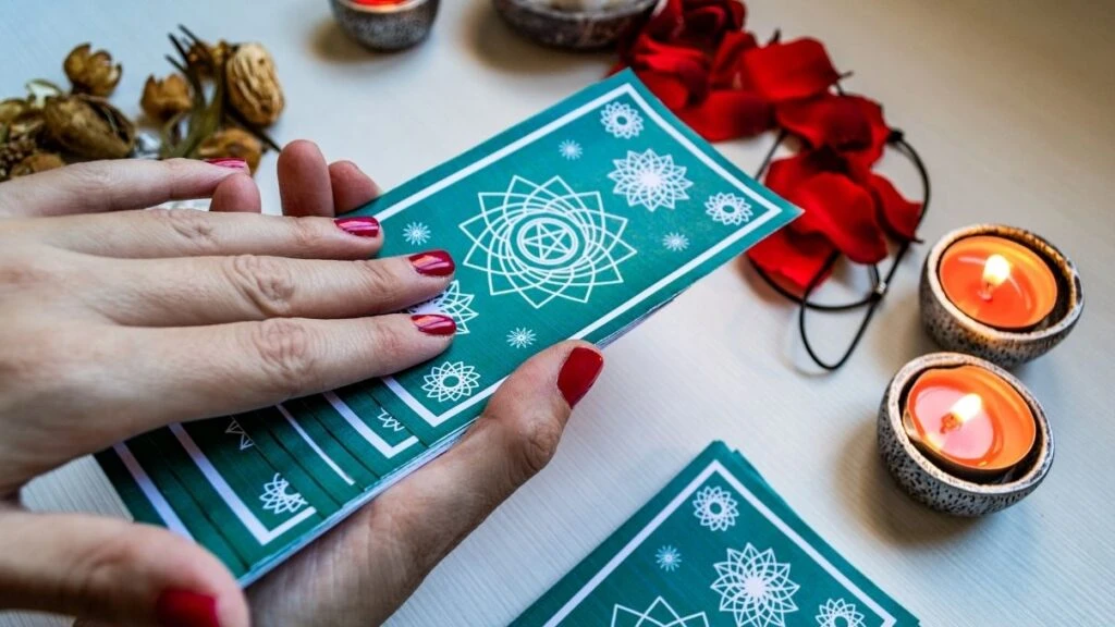 Günlük tarot kart açılımı 21 Ocak 2026! Hareketli anlar ortaya çıkacak