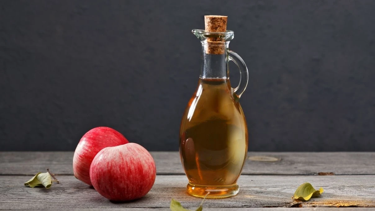 Temizlikte elma sirkesi mi, beyaz sirke mi? En çok merak edilen sorunun yanıtı