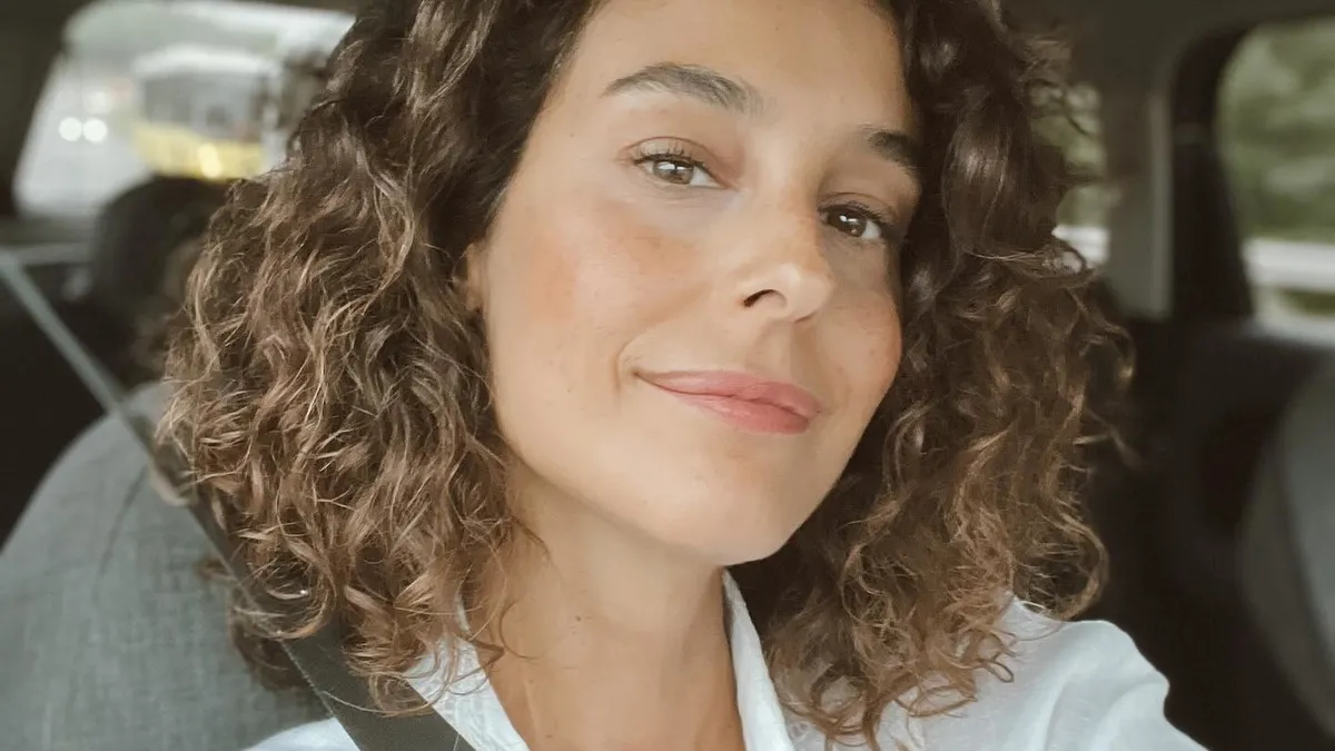 1200x675 ask guzelligine guzellik katti arzum onan sevgilisi orkan ozkana hawaiide boyle poz verdi 1733312007328