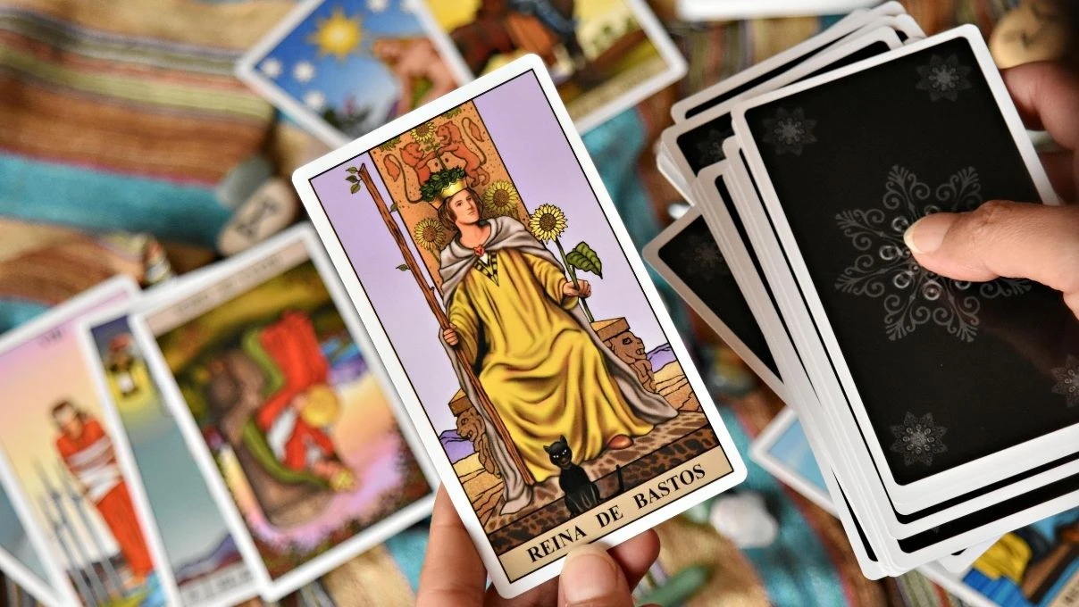 Günlük tarot kart açılımı 1 Mart 2026! Büyük atılımlar meydana gelebilir 7 Günlük tarot kart açılımı 1 Mart 2026! Büyük atılımlar meydana gelebilir