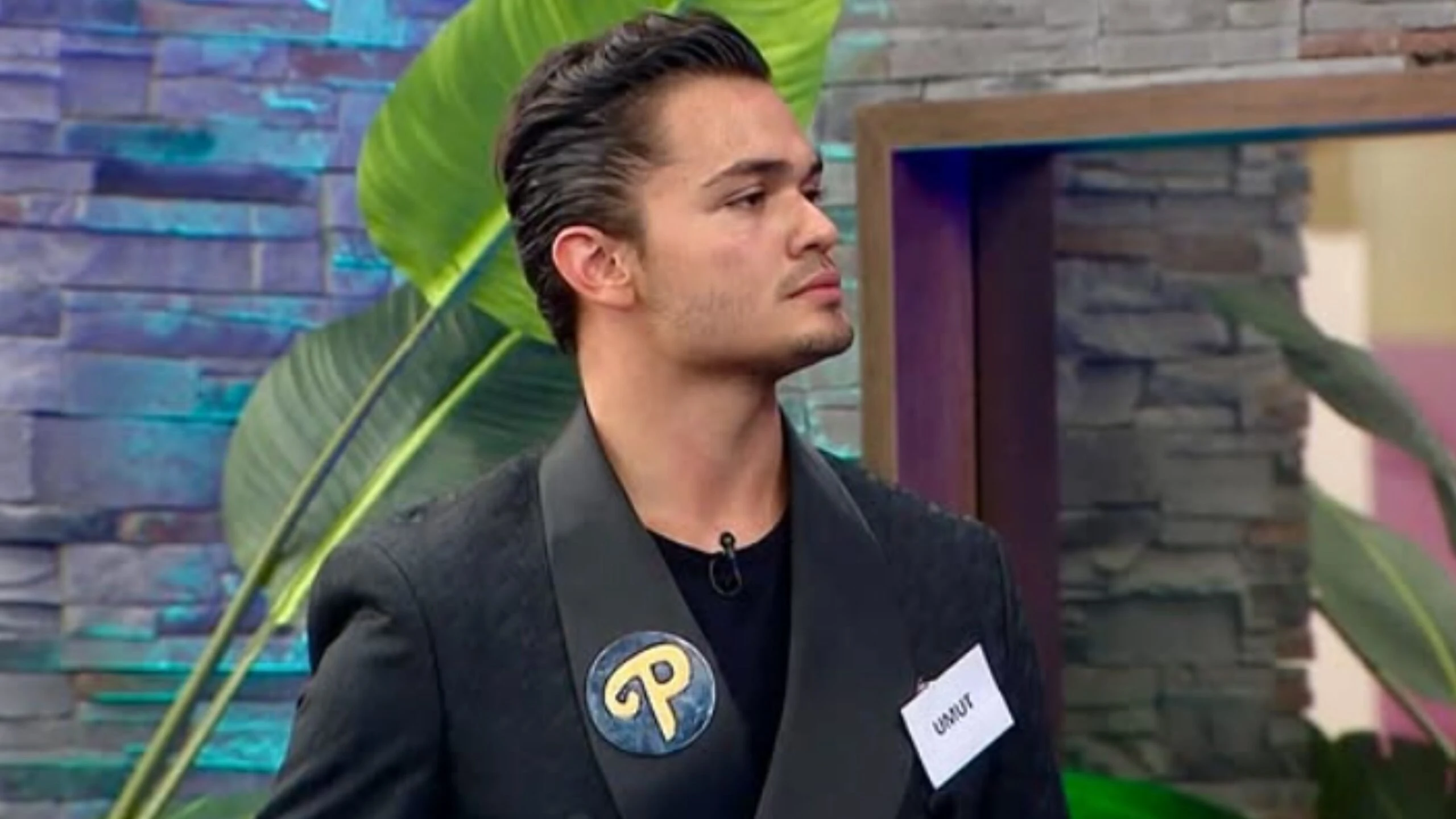 Umut Şahin kimdir, kaç yaşında? Kısmetse Olur 3. sezon yarışmacısı Umut Şahin mesleği nedir? 8 Adsiz tasarim 12 scaled