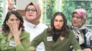 İsteme merasiminde terlikler havada uçuştu!