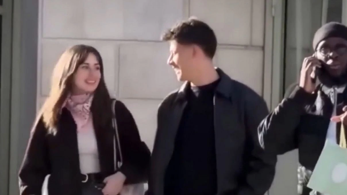 Arda Güler sevgilisi Duru Nayman ile Paris’te görüntülendi! Ünlü çiftin samimi halleri dikkat çekti