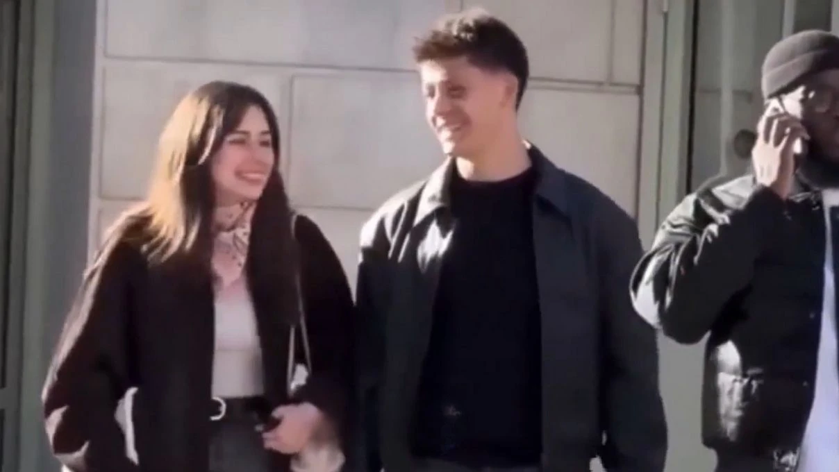 Arda Güler sevgilisi Duru Nayman ile Paris’te görüntülendi! Ünlü çiftin samimi halleri dikkat çekti