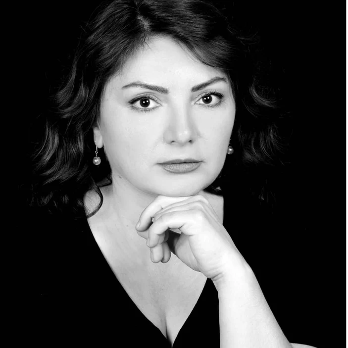 Kuzenlerim dizisinin Şeref’i Arife Gemlik yıllar sonra ortaya çıktı! Görenler şaşkınlığını gizleyemedi 5 Arife Gemlik 3