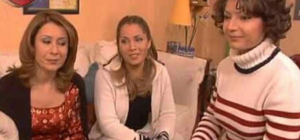 Kuzenlerim dizisinin Şeref’i Arife Gemlik yıllar sonra ortaya çıktı! Görenler şaşkınlığını gizleyemedi 6 Arife Gemlik 4