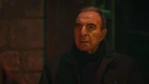 Arka Sokaklar 742. bölümde Kurtlar Vadisi'ndeki Mehmet Karahanlı sahnesine gönderme