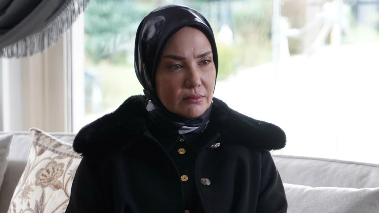 Aynı Yağmur Altında dizisi Hümeyra kim? Aynı Yağmur Altında Hümeyra'yı kim oynuyor?