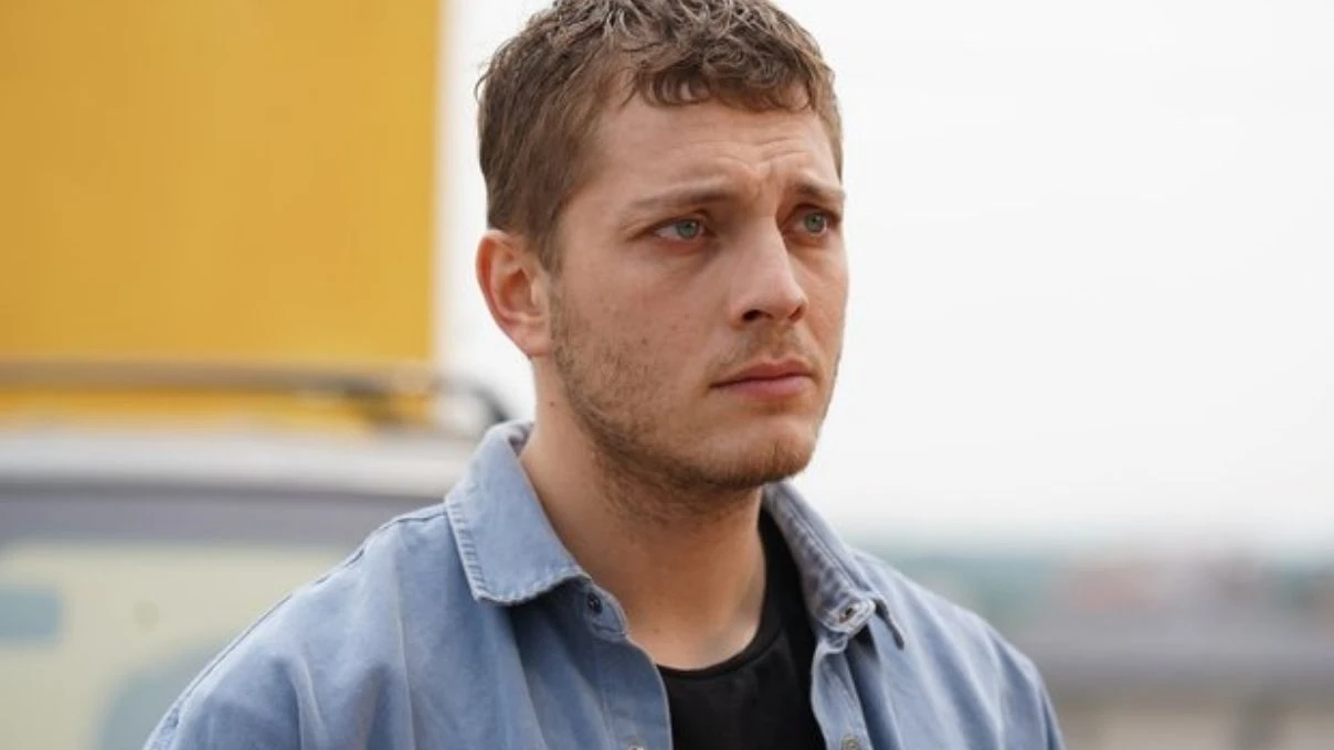 Burak Tozkoparan kimdir, kaç yaşında? Burak Tozkoparan hangi dizide oynuyor?