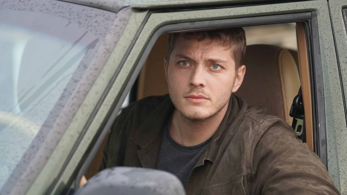 Burak Tozkoparan kimdir, kaç yaşında? Burak Tozkoparan hangi dizide oynuyor?